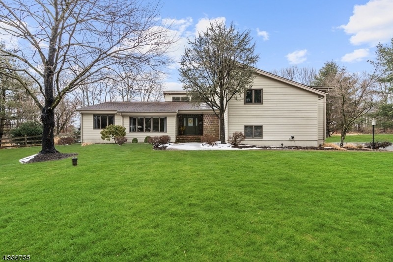 6 Chester Woods Dr, Chester, NJ 07930 - photo 1