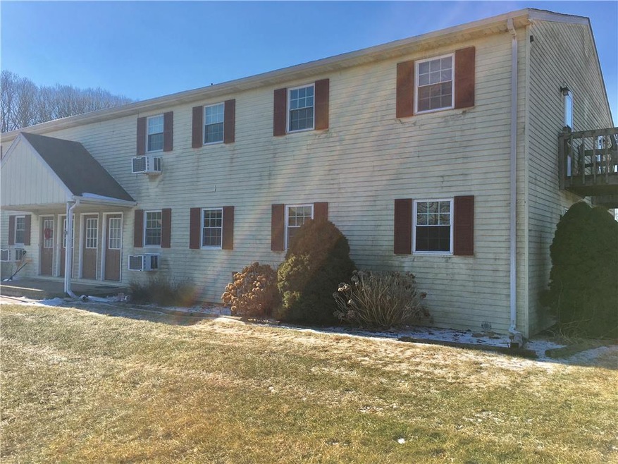 6634 Pa Route 873 unit 6, Slatington, PA 18080 - photo 1