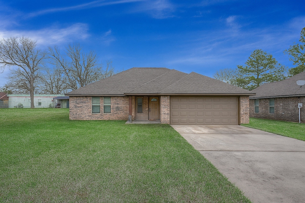 503 Big Red Cir, Haughton, LA 71037 - photo 1