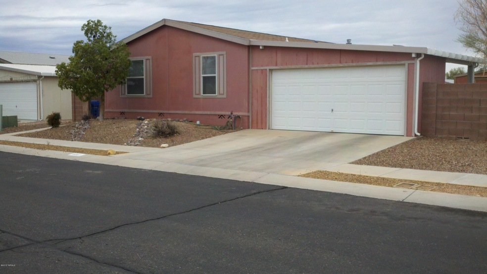 6067 EAST WINDOW RIDGE LANE