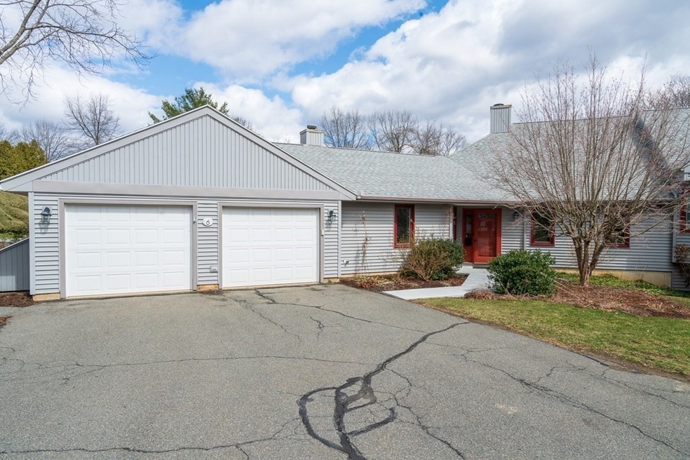 6 Baldwin Ln, Amherst, MA 01002 - photo 1
