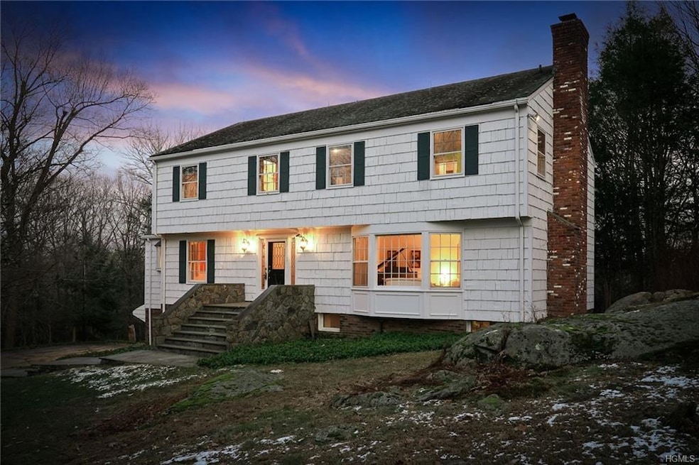 40 Upland Rd S, Bedford, NY 10506 - photo 1