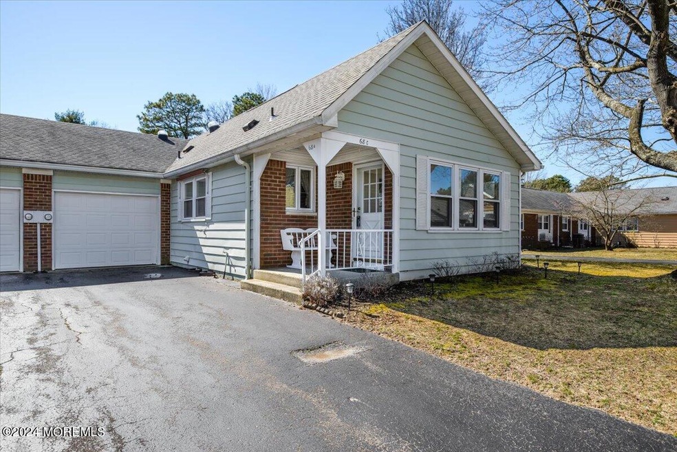 68 Yorktowne Pkwy unit C, Whiting, NJ 08759 - photo 1