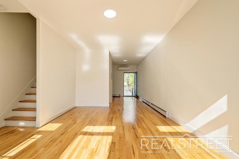 For Rent $4,800/month