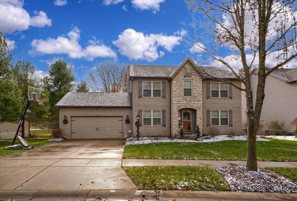 135 Mackenzie Drive (1)