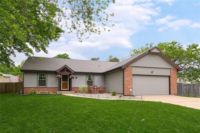 14835 W 93rd St, Lenexa, KS 66215 - photo 1