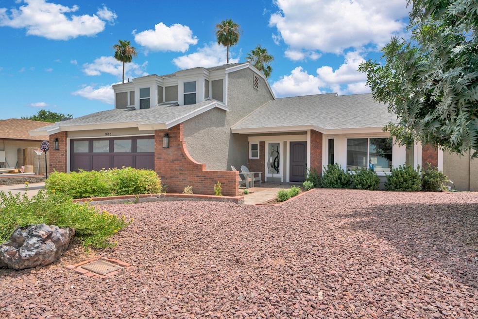 935 W Pecos Ave, Mesa, AZ 85210 - photo 1