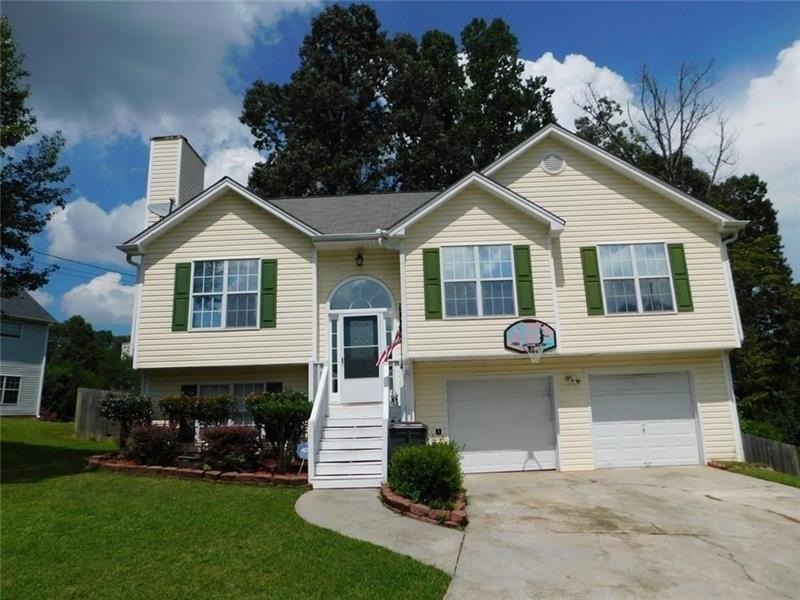 5385 Princeton Oaks Dr, Sugar Hill, GA 30518 - photo 1