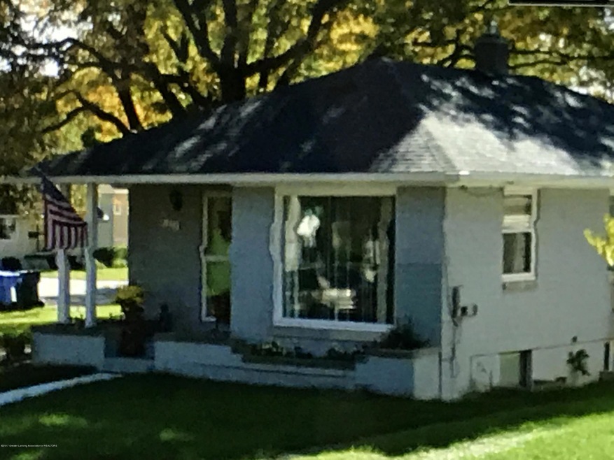 1222 E Mount Hope Ave, Lansing, MI 48910 - photo 1