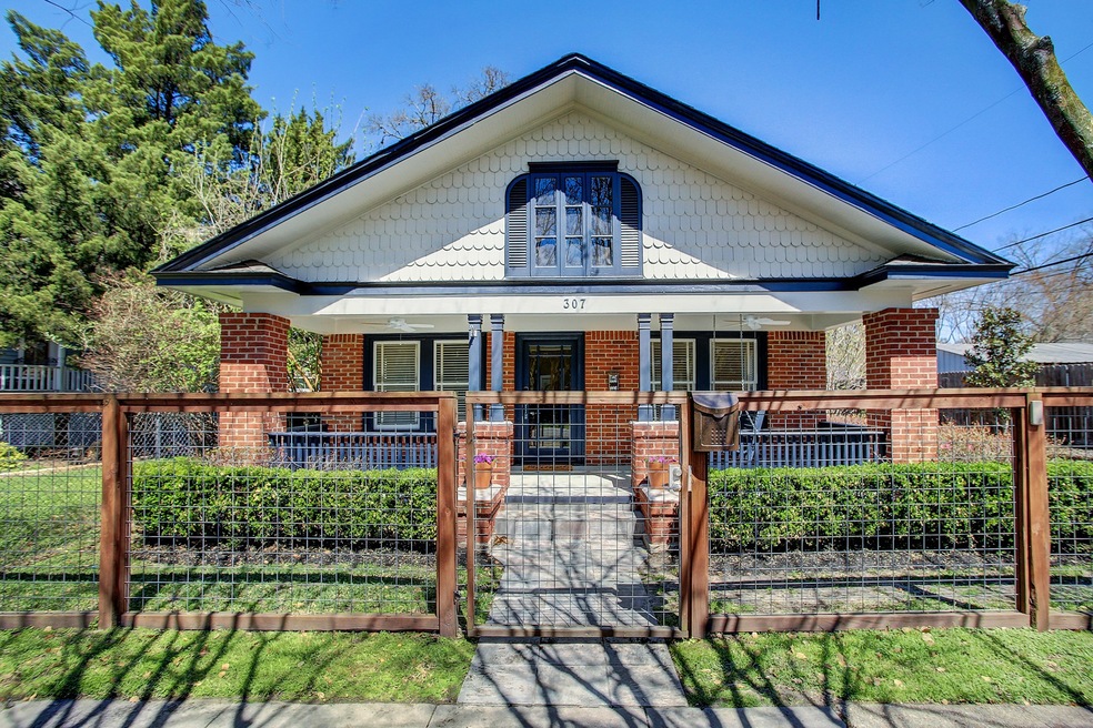 307 E 8th St, Houston, TX 77007 - photo 1