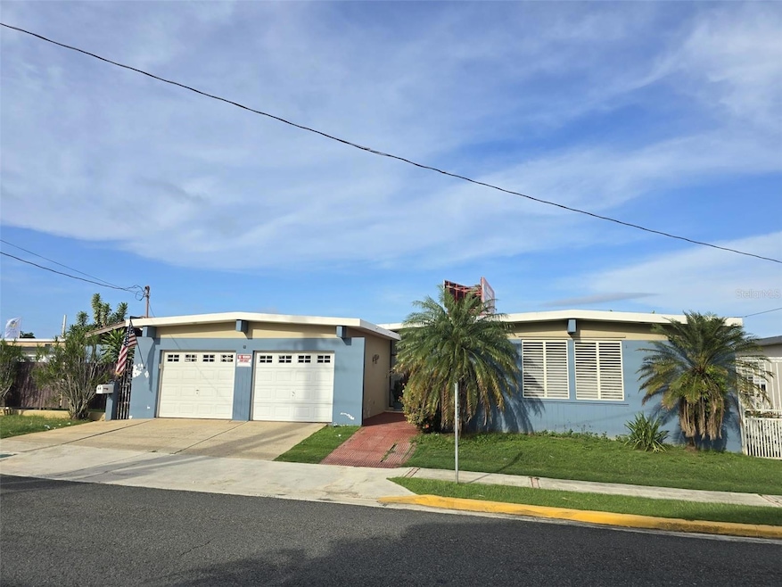 68 Socorro St, Quebradillas, PR 00678 - photo 1