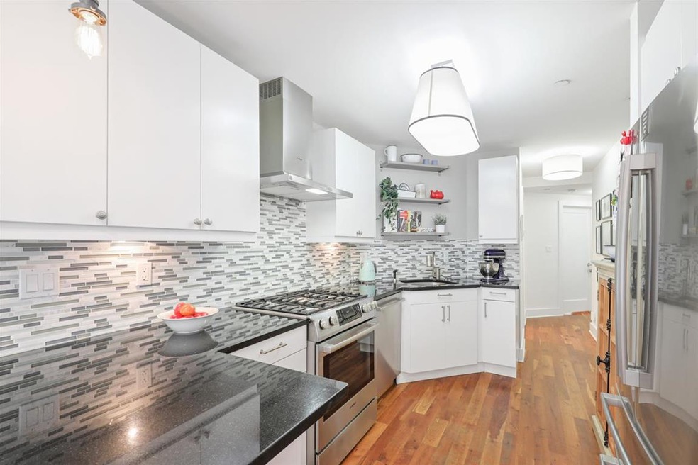 140 Essex St unit 2, Jersey City, NJ 07302 - photo 1