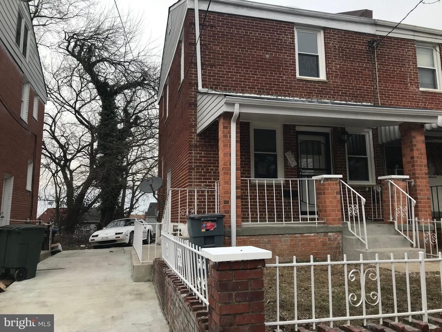 5500 C St SE, Washington, DC 20019 - photo 1