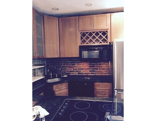 31 Snow Hill St unit 1, Boston, MA 02113 - photo 1