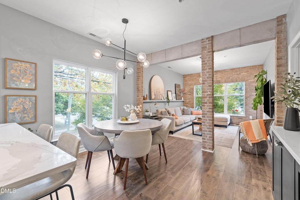 14-508 S Person St, 207_2664