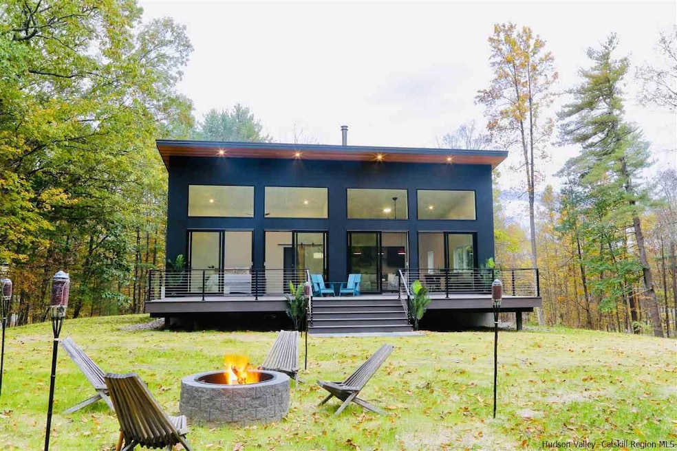 139 Krum Rd, Kerhonkson, NY 12446 - photo 1