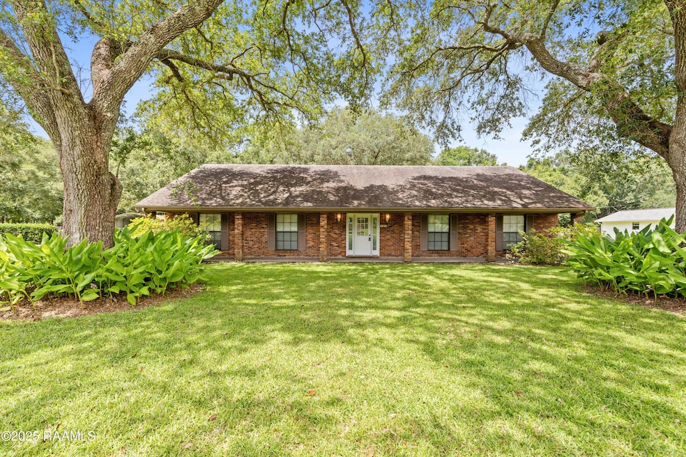 165 Skylark Ln, Sunset, LA 70584 - photo 1