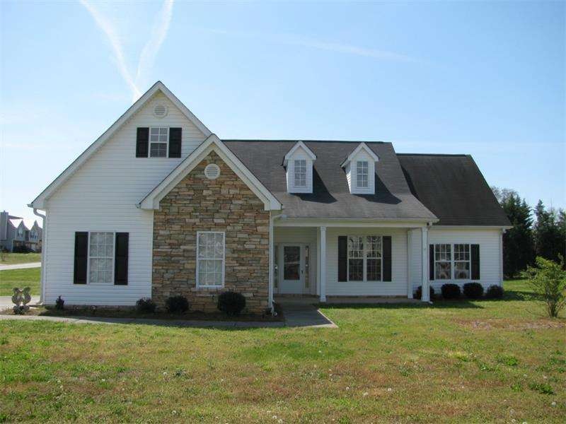 107 Peach Blossom Ln SE, Calhoun, GA 30701 - photo 1