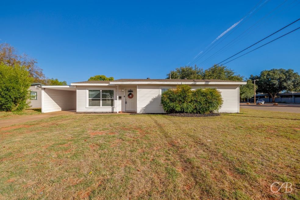 1353 S San Jose Dr, Abilene, TX 79605 - photo 1