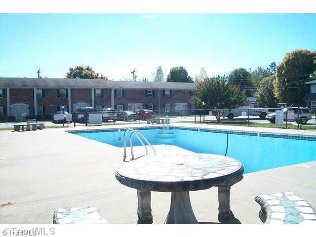 2340 Bay Meadows Ct unit E, Winston Salem, NC 27103 - photo 1