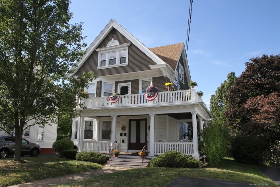 38 Bradley Ave unit 3, Branford, CT 06405 - photo 1