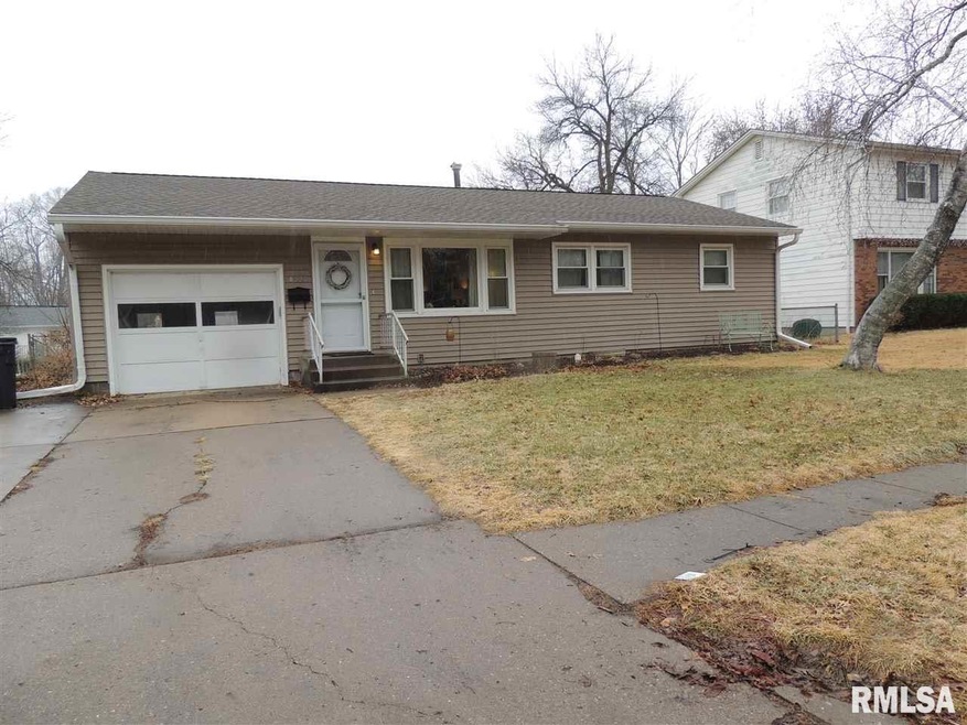 4524 25th Ave, Rock Island, IL 61201 - photo 1