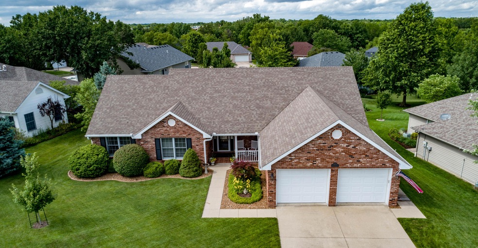 806 Shakertown (1)