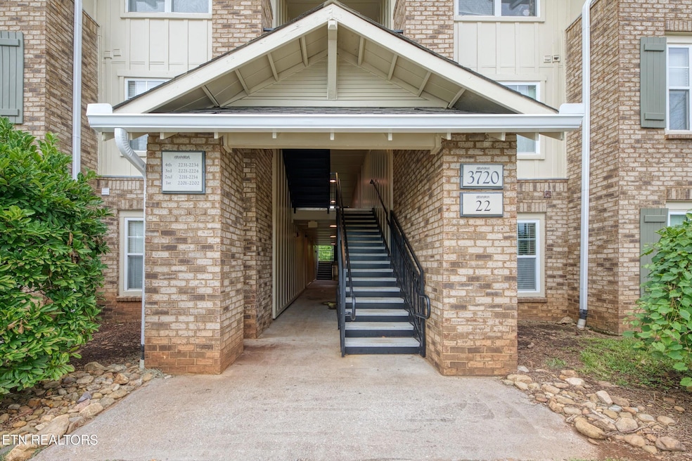 3720 Spruce Ridge Way unit 2232, Knoxville, TN 37920 - photo 1