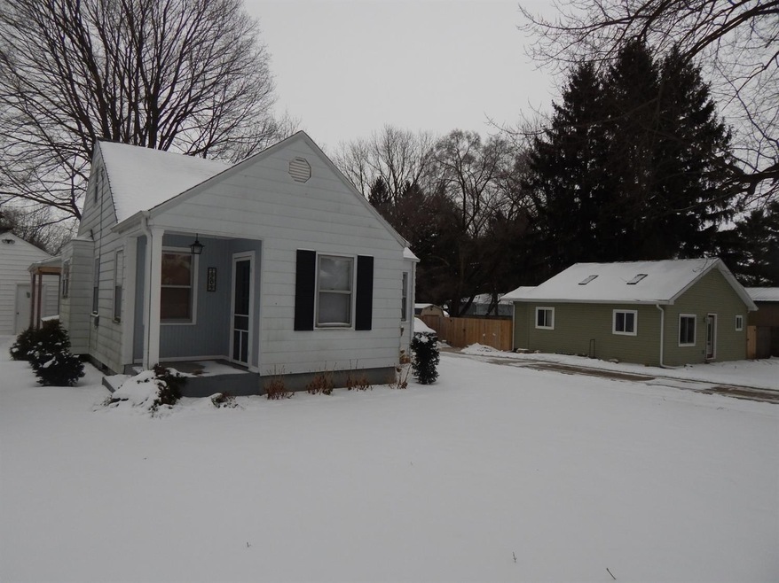 1205 Greenway St, La Porte, IN 46350 - photo 1