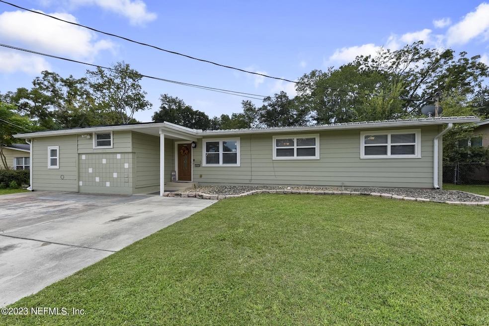 6830 Mother Goose Rd, Jacksonville, FL 32210 - photo 1