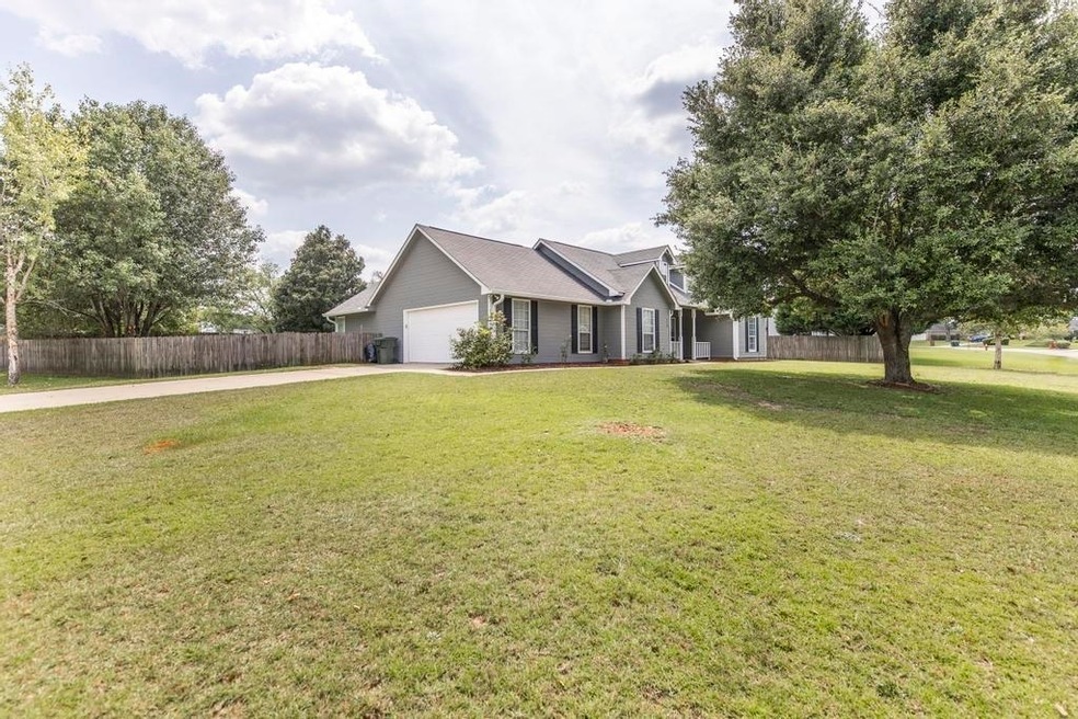 118 Musket Fire Ln, Warner Robins, GA 31088 - photo 1