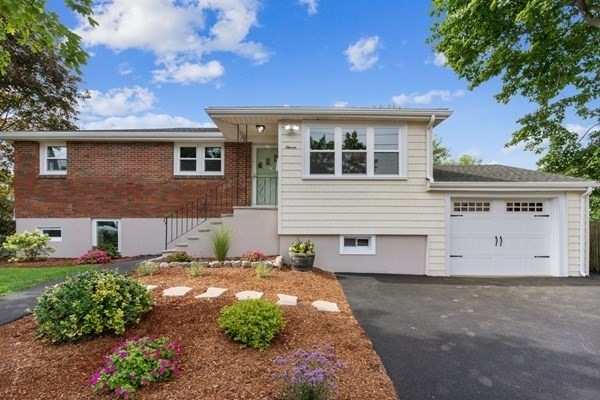 11 Basse Cir, Lynn, MA 01905 - photo 1