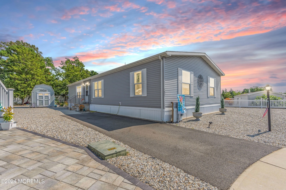 1607 Byron Ct, Toms River, NJ 08755 - photo 1