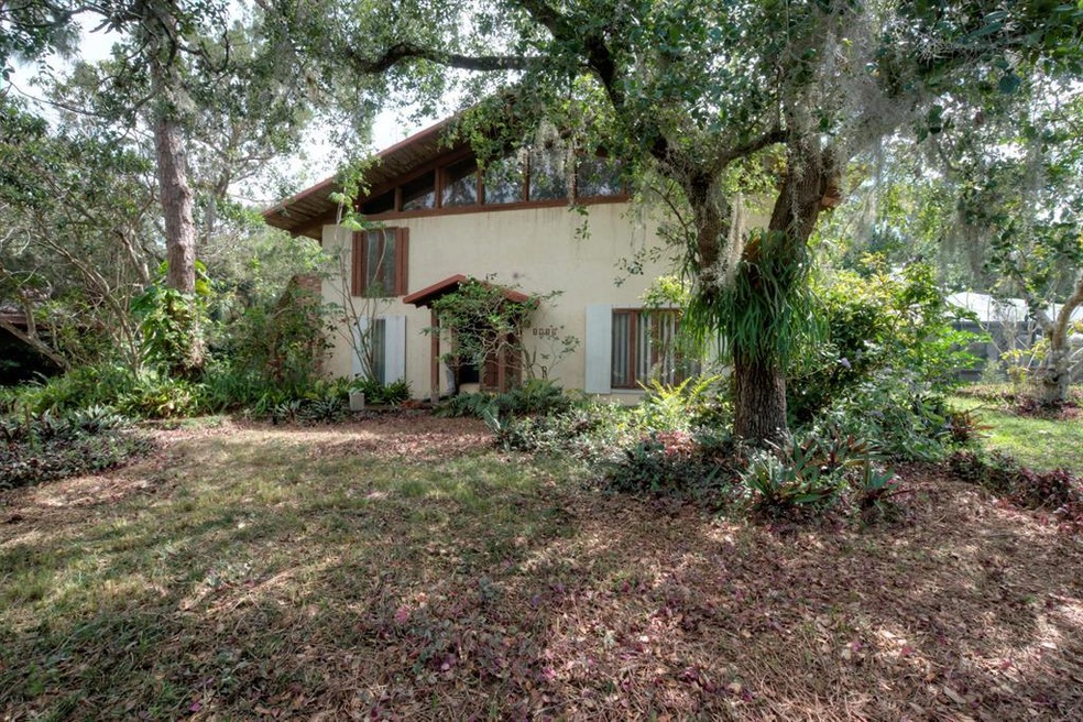 Front Of 1419 Sw Wildcat Drive
