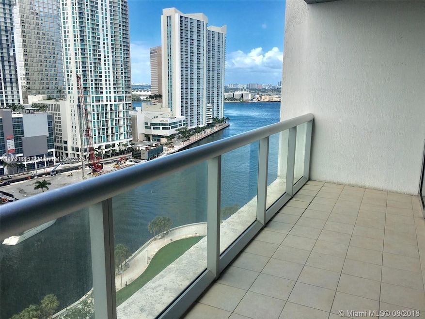 Icon Brickell Tower 3 unit 1903, Miami, FL 33131 - photo 1