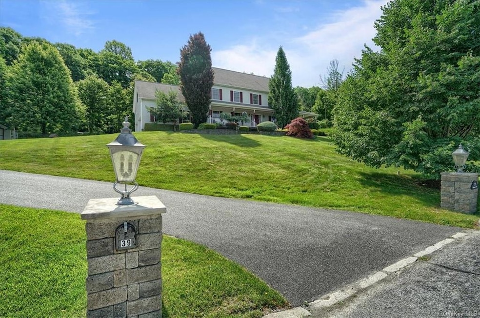 39 Highview Rd, Monroe, NY 10950 - photo 1