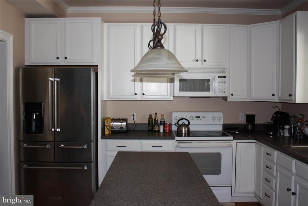 316 E Mulberry St, Kennett Square, PA 19348 - photo 1