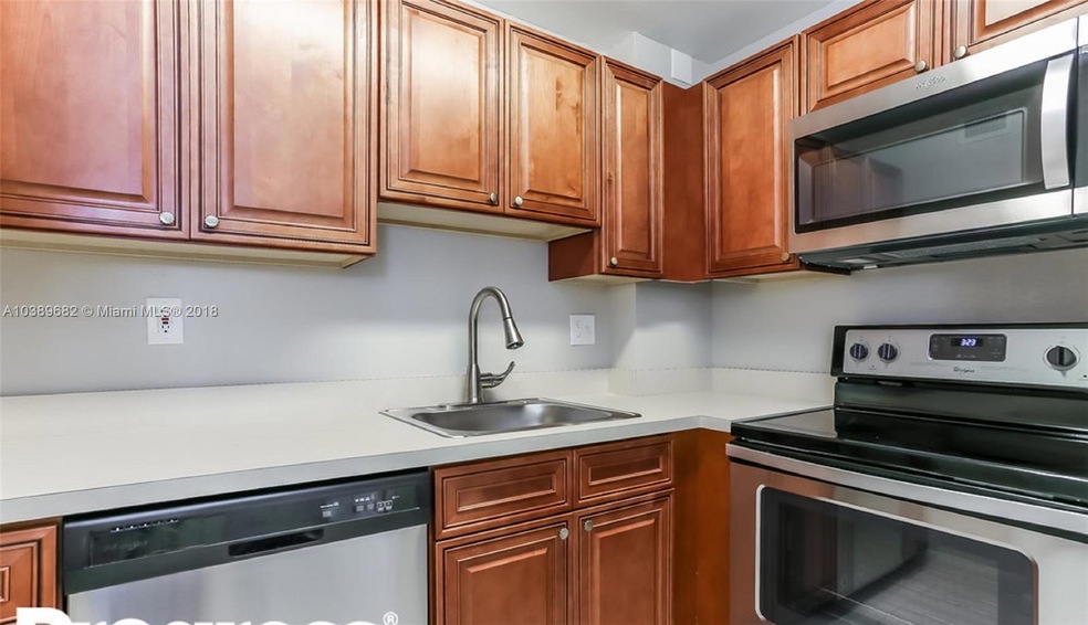 9360 Fontainebleau Blvd unit 310, Miami, FL 33172 - photo 1