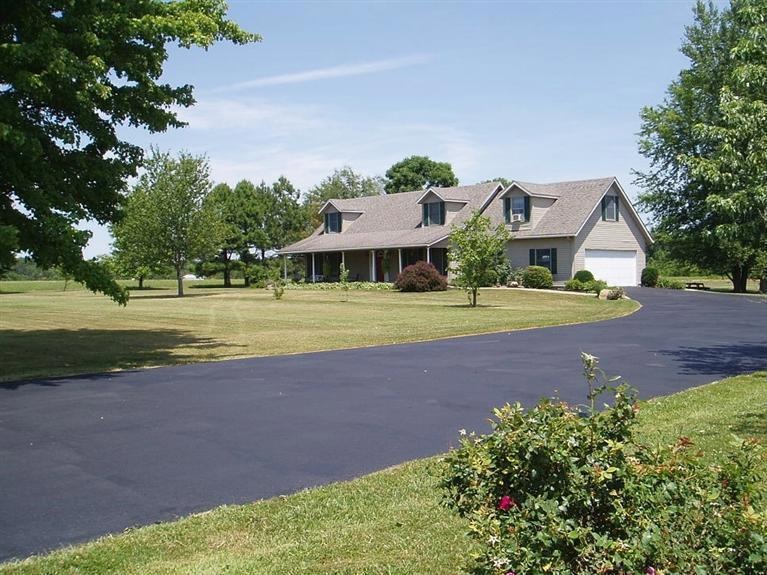 2559 S Co Road 400 E, Versailles, IN 47042 - photo 1