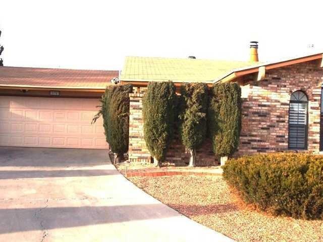 10703 Camaro Ct, El Paso, TX 79935 - photo 1