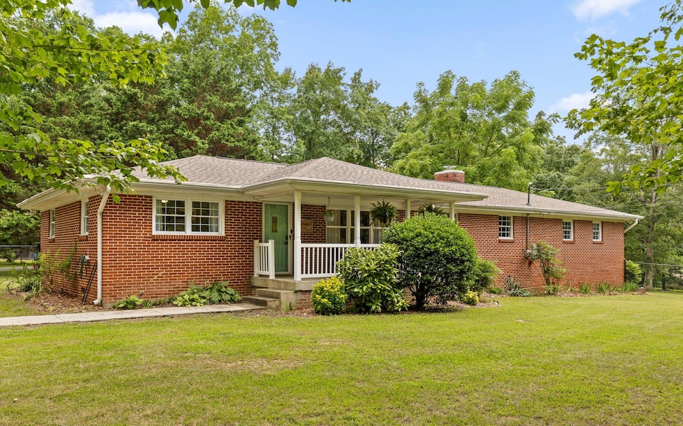 3014 Edgewood Drive