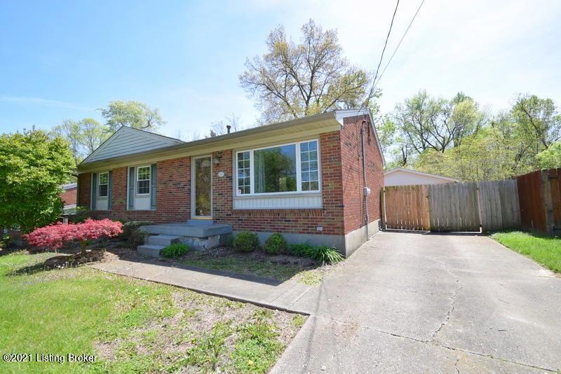 9510 Plumwood Rd, Louisville, KY 40291 - photo 1