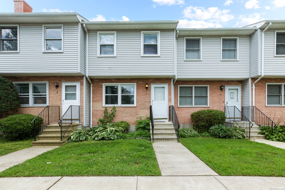 188 Post Office Rd unit 3, Enfield, CT 06082 - photo 1