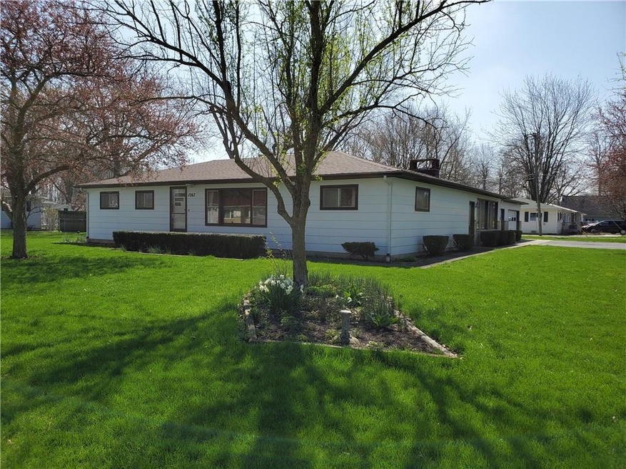 1267 W Arch St, Portland, IN 47371 - photo 1