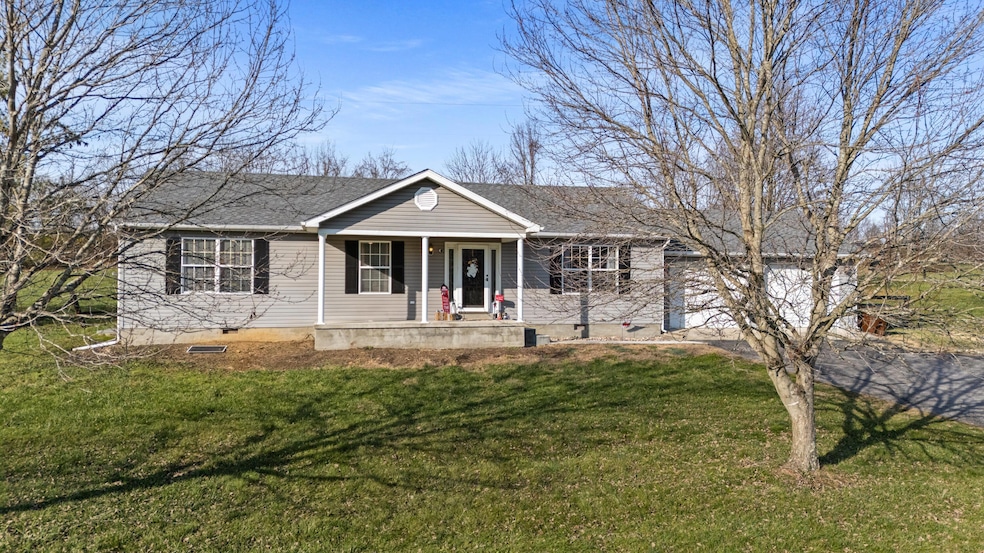 4013 Kentucky 392, Cynthiana, KY 41031 - photo 1