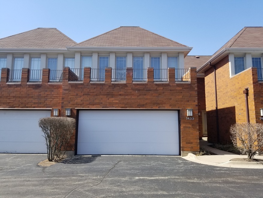 Beautiful Brick Prairie Style Townhome in Prime Location