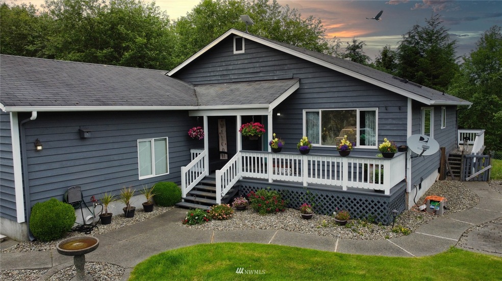 3023 Oldani Rd, Raymond, WA 98577 - photo 1