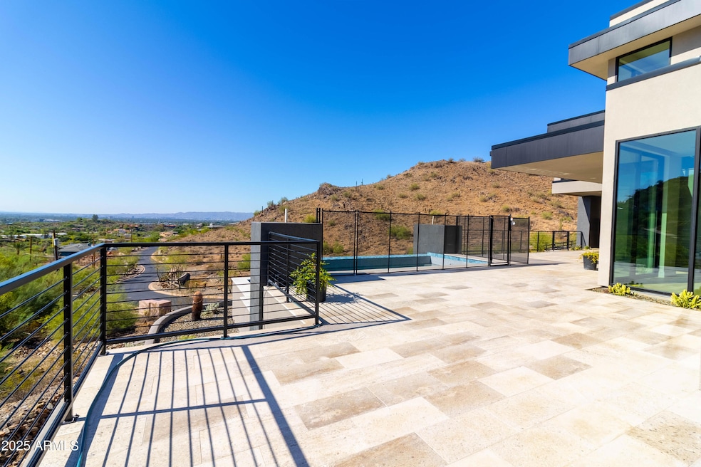 6975 N 39th Place, Paradise Valley, AZ 85253 - photo 1