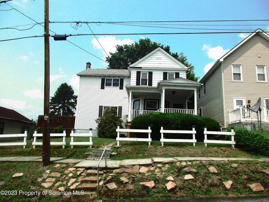 353 N Fillmore Ave, Scranton, PA 18504 - photo 1