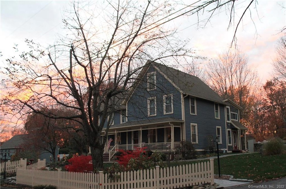 182 Wightman Ave, Norwich, CT 06360 - photo 1